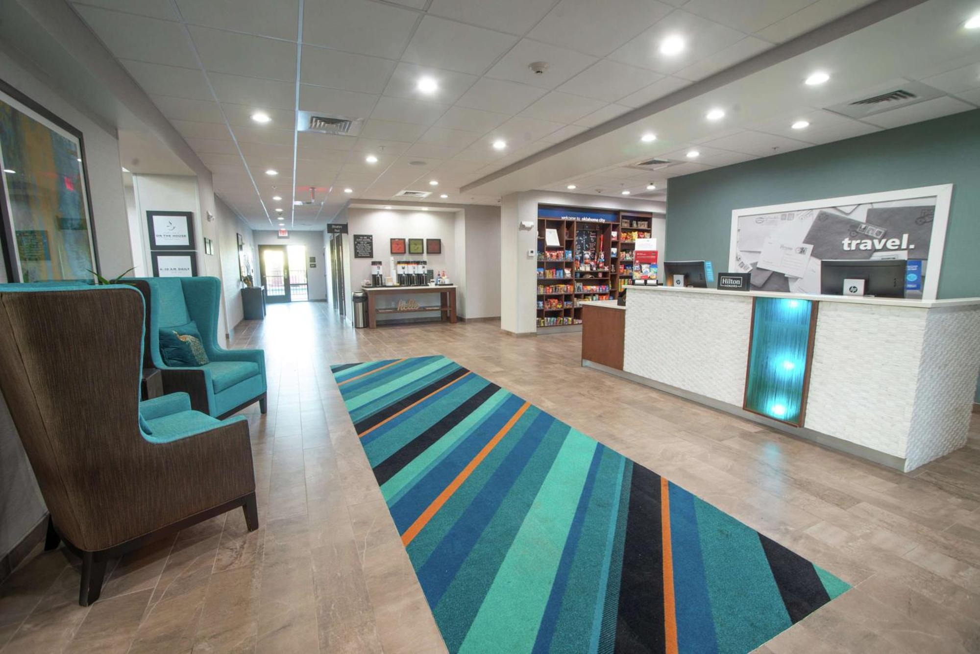 Hampton Inn & Suites Oklahoma City/Quail Springs Exterior photo